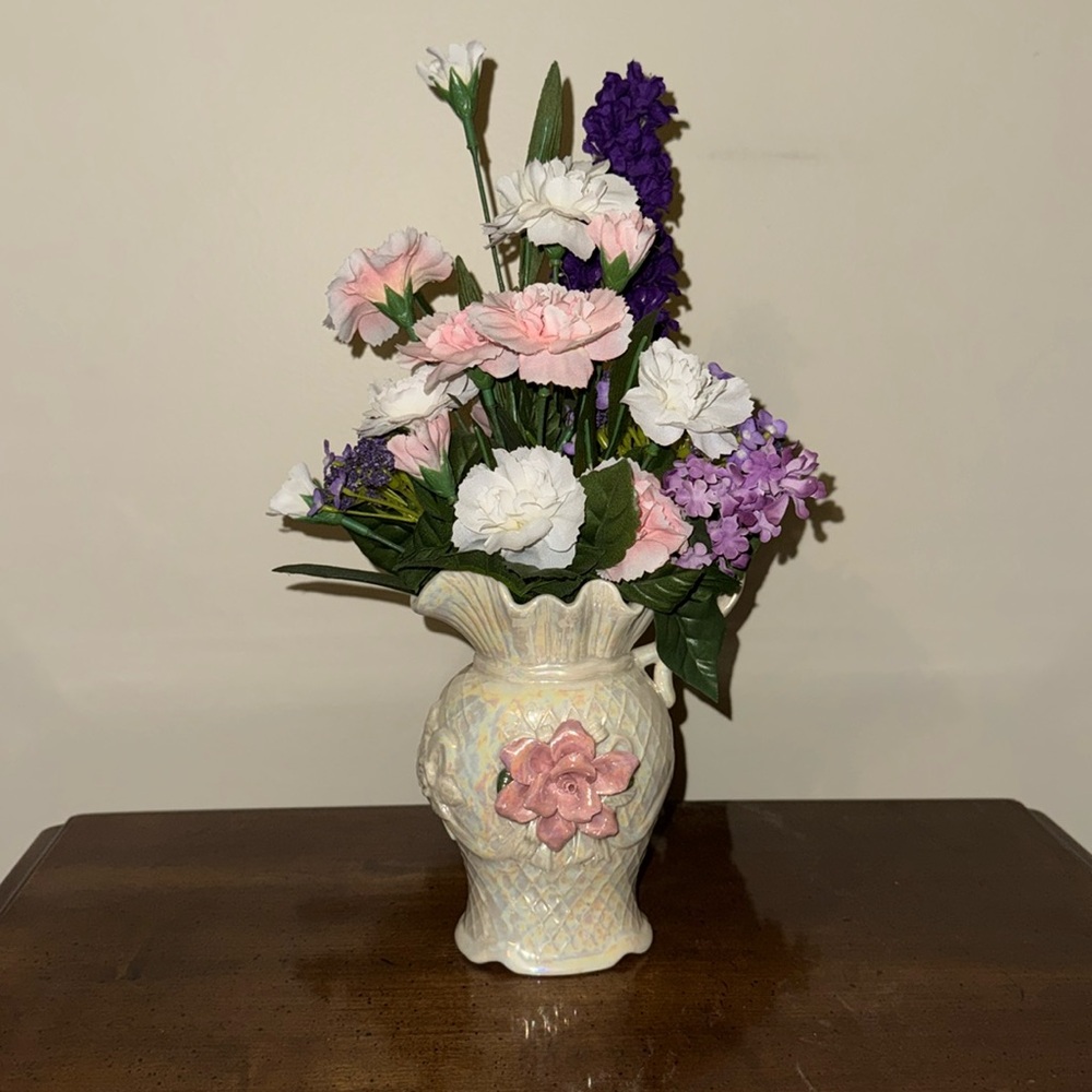REDUCED 🤍 Home Decor Floral Arrangement